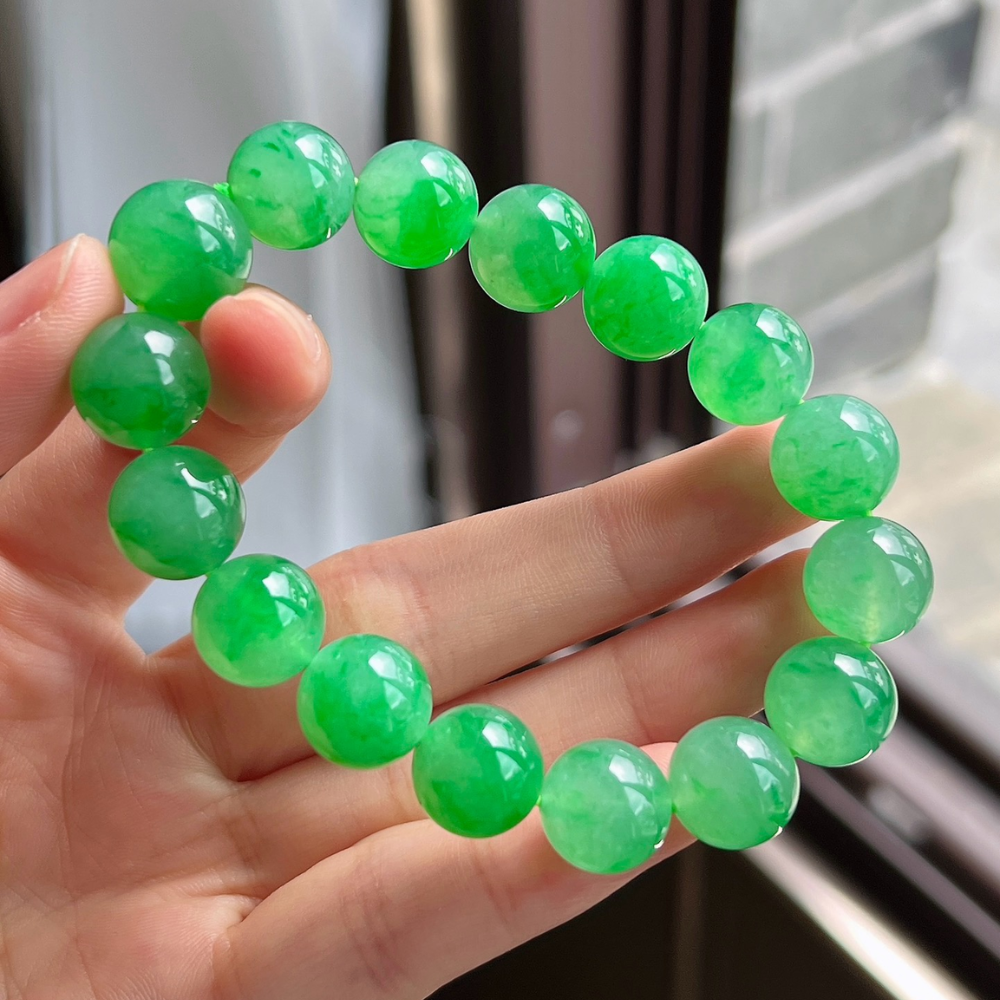 Icy Vibrant Green Round Bead Jadeite Bracelet - Image 3