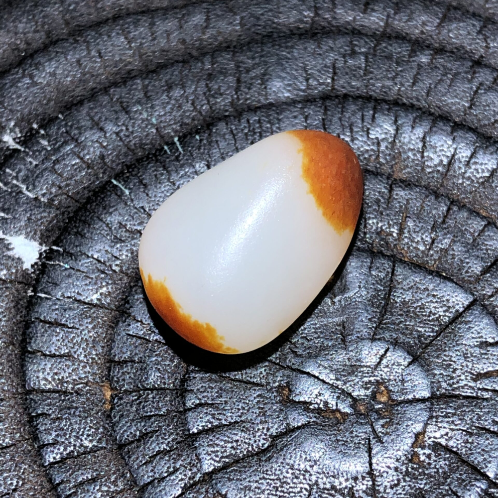 Top Collectible Lonely Stone with Red Skin – 3.1g - Image 5